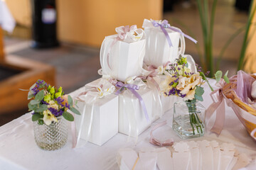 bomboniere, people, gift, wedding, food, no, bomboniera, celebrations, reception, box, color, group, white, sweet, drink, confetti, close-up, packaging, objects, container, ribbon, italian, decoration