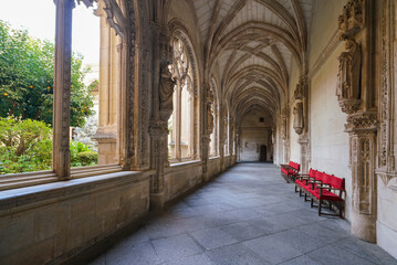 トレドのサン・ファン・デ・ロス・レイエス教会の回廊
