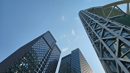 Fototapeta na wymiar tall buildings in Seoul