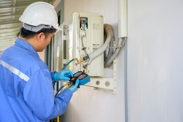 Air conditioner technician, repair service, install air conditioner in the house Are going to...