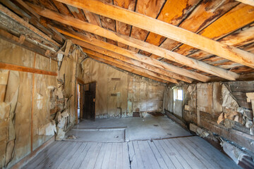 Fototapeta na wymiar Inside a House at Bannack State Park Ghost Town