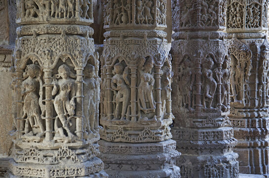 Carved pillars of the Sun Temple. Built in 1026 - 27 AD during the reign of Bhima I of the Chaulukya dynasty, Modhera village of Mehsana district, Gujarat, India