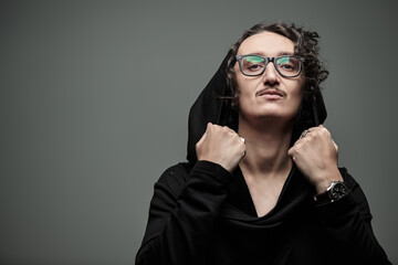 extraordinary brunet man