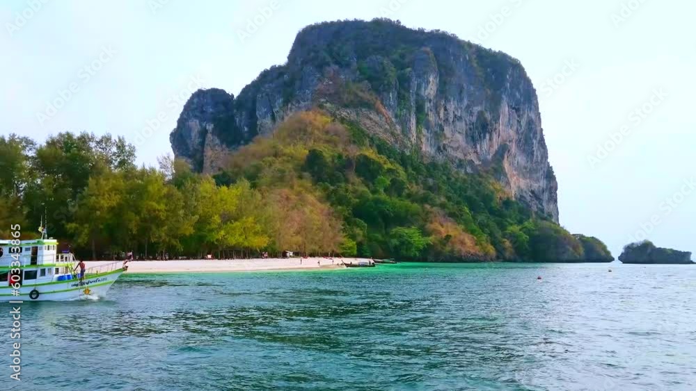 Wall mural Koh Poda Island coast, Thailand