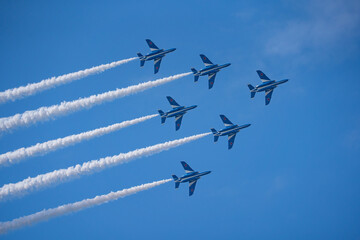 ブルーインパルス