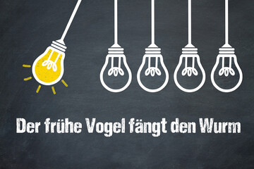 Fototapeta premium Der frühe Vogel fängt den Wurm 
