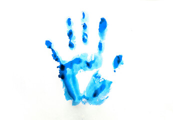 blauer Handabdruck auf weißem Hintergrund 
