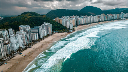 Praia Litoral São Paulo Guarujá Pitangueiras Verão Surf Ondas Veraneio Paulista Prédios Bairro...
