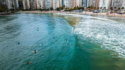 Praia Litoral São Paulo Guarujá Pitangueiras Verão Surf Ondas Veraneio Paulista Prédios Bairro...