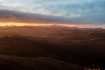 Naklejka premium camadas de montanhas da Mantiqueira, Minas Gerais, Brasil