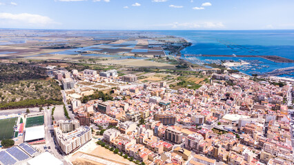 Vista panorámica de la Ràpita, población del Delta del Ebro (Tarragona) - obrazy, fototapety, plakaty