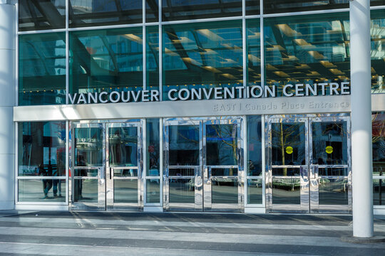 View of Welcome Centre with information and ticket sales in front of Canada Place building