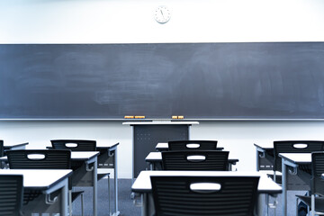 無人の学校・教室