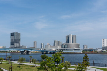 Fototapeta premium 東京 晴海運河の風景