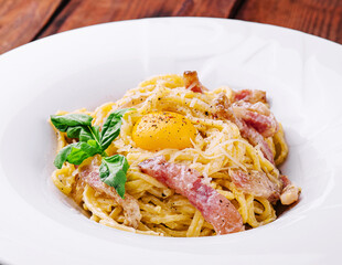 Pasta carbonara with bacon, egg and cheese