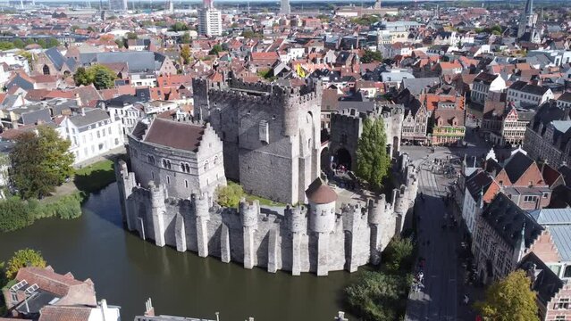 video drone chateau des comtes de flandres Gand Belgique europe