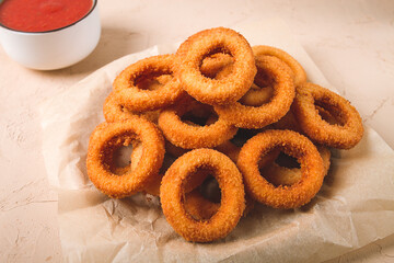 Fried onion rings, deep-fried, snack, no people, selective focus,