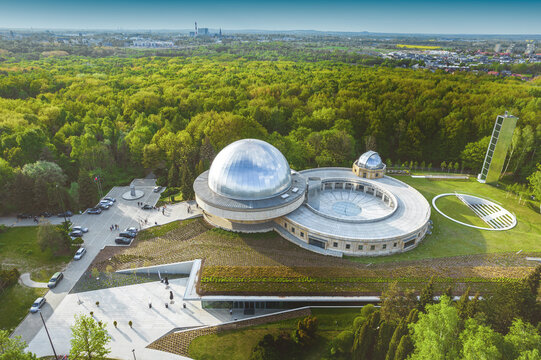 Planetarium w Parku Ślaskim - Chorz&oacute;w