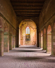 Fototapeta premium Blick in eine Halle einer Burg