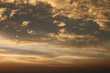 Obraz premium Sunset Sky with Beautiful Clouds