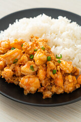 stir-fried shrimps with garlic and shrimps paste