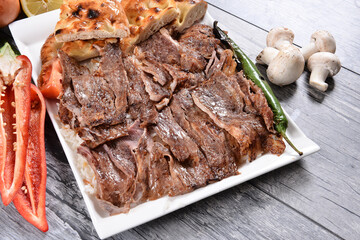 Doner with Rice, pita and grilled vegetables