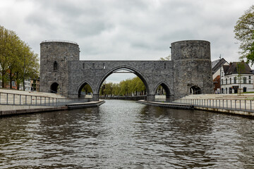 Fototapeta na wymiar Le pont des trous - Tournai