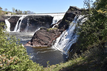 Fototapeta na wymiar La Chaudière Falls Park, Charny, Québec, Canada
