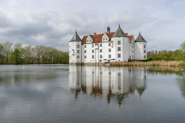 Fototapeta na wymiar Schloss Glücksburg moated castle in Schleswig-Holstein, Germany