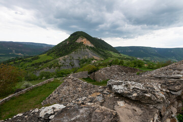 Caves d'Entre Deux Monts, Rivière sur Tarn, 12, Aveyron, Parc naturel régional des Grands...