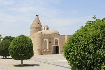 Fototapeta premium Chashma Ayub Mausoleum is located near the Samanid Mausoleum in Bukhara, Uzbekistan