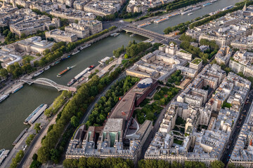 Panoramic view of Paris and the Branly museum from the heights © Nicolas VINCENT