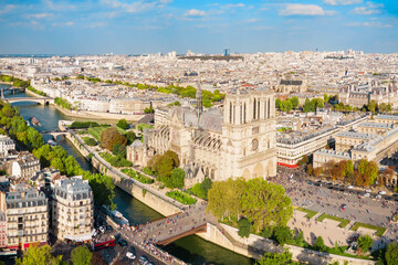 Fototapeta na wymiar Notre Dame de Paris, France