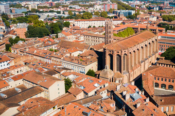 Fototapeta na wymiar Jacobins Church in Toulouse, France