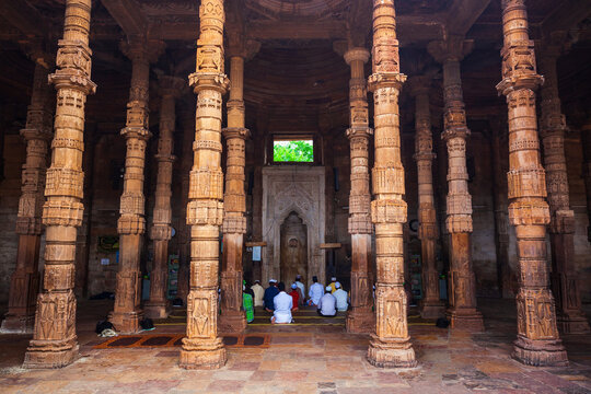 Adhai Din Ka Jhonpra mosque, Ajmer