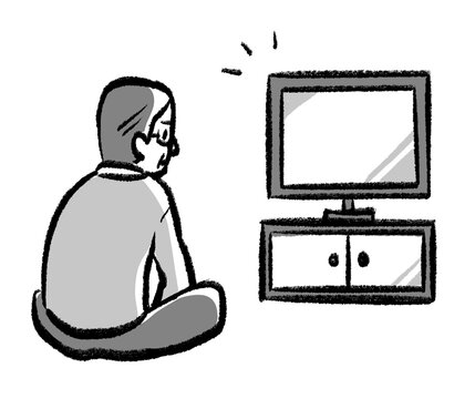 1人でテレビを見るおじいちゃんの手書き風モノクロイラスト