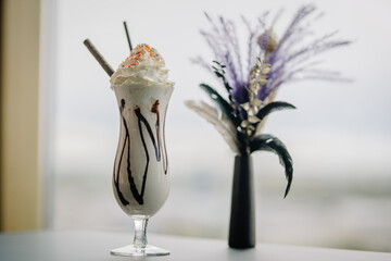 Ice cream, bubble shake served with whipping cream and chocolate sauce. Freshness drink. 