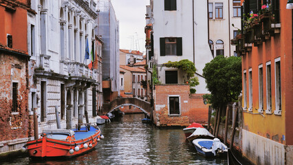 Fototapeta na wymiar Vintage image of Venetian canals, Italy