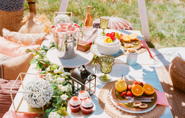 wedding reception table