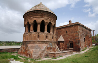 Fototapeta premium Bayindir Mosque and Cupola, located in Ahlat, Turkey, was built during the Seljuk period.