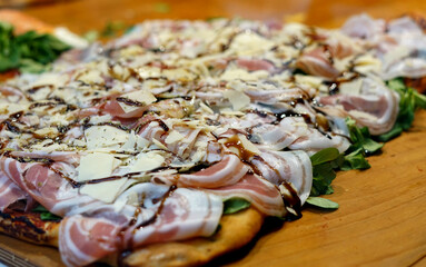 italian pizza with ham 