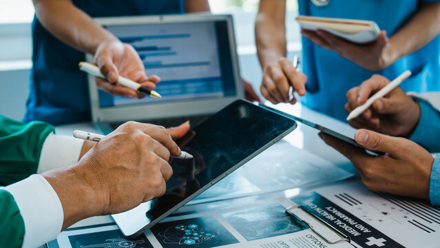 Meeting team of doctor and medical staff at hospital, Consultation about the treatment of heart disease, pneumonia, gastrointestinal and stomach diseases. and osteoporosis
