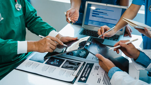 Meeting team of doctor and medical staff at hospital, Consultation about the treatment of heart disease, pneumonia, gastrointestinal and stomach diseases. and osteoporosis