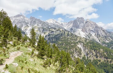 Fototapeta na wymiar The Scenic Hike from Valbona to Theth in Northern Albania