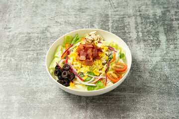 Bacon, Egg, Lettuce Vegetable Salad
