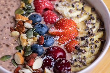 yogurt with fresh frute and chocolate 