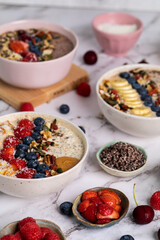 oatmeal with berries