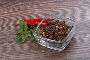 Red, black, yellow pepper mix