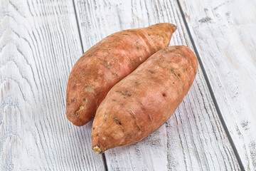 Sweet raw batat for cooking
