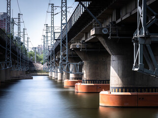 100 million pixel high-definition urban buildings and bridges